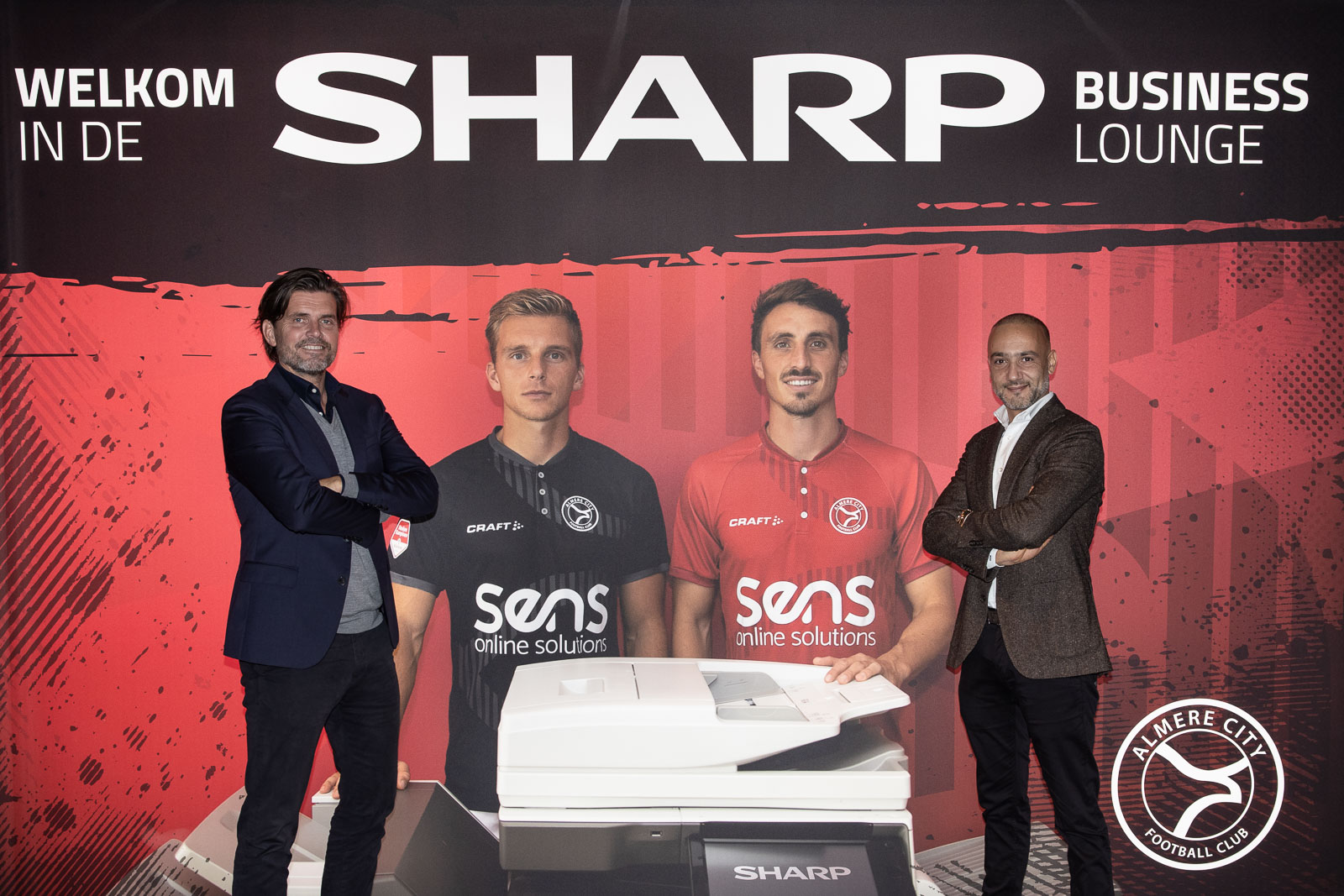 SHARP nieuwe naamgever Business Lounge Almere City FC