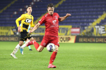 Almere City FC aan de bal tegen NAC Breda