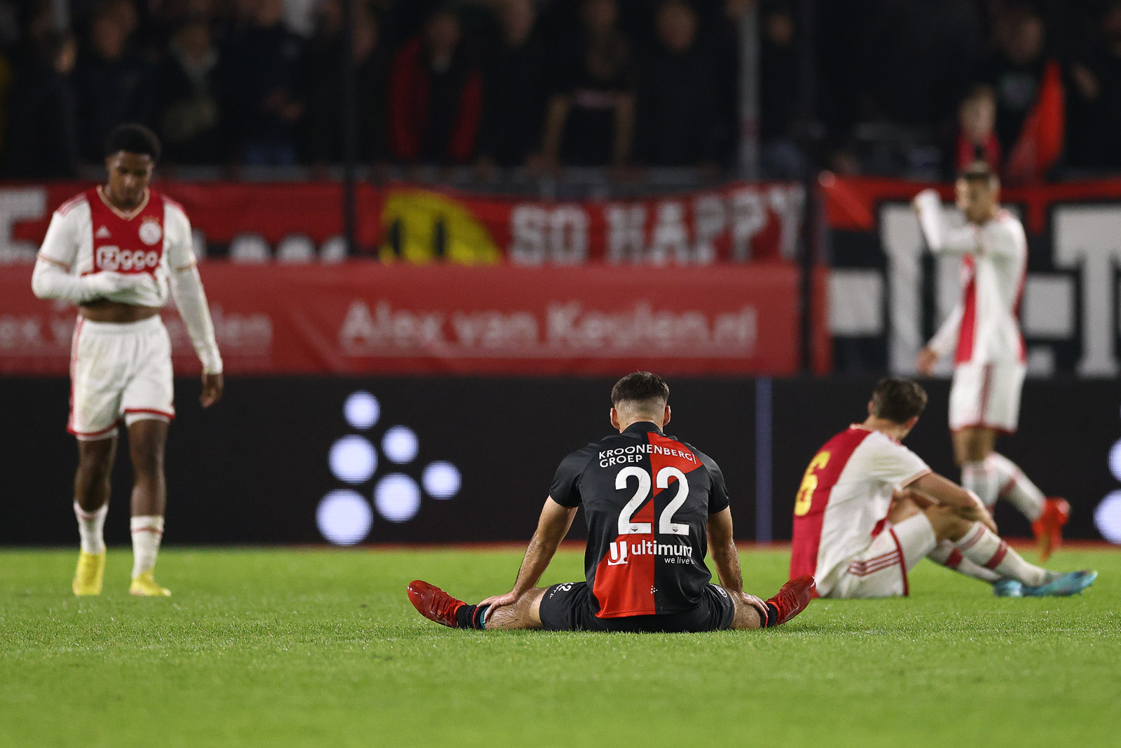 Wereldpot Almere City FC blijft onbeloond