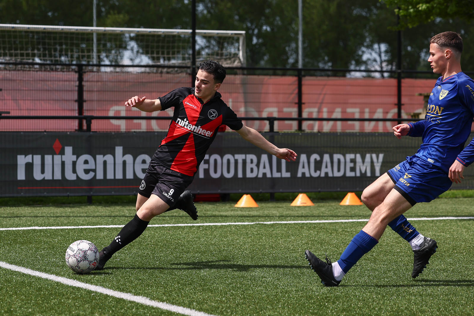 Nabeschouwingen Ruitenheer Football Academy, 9 september