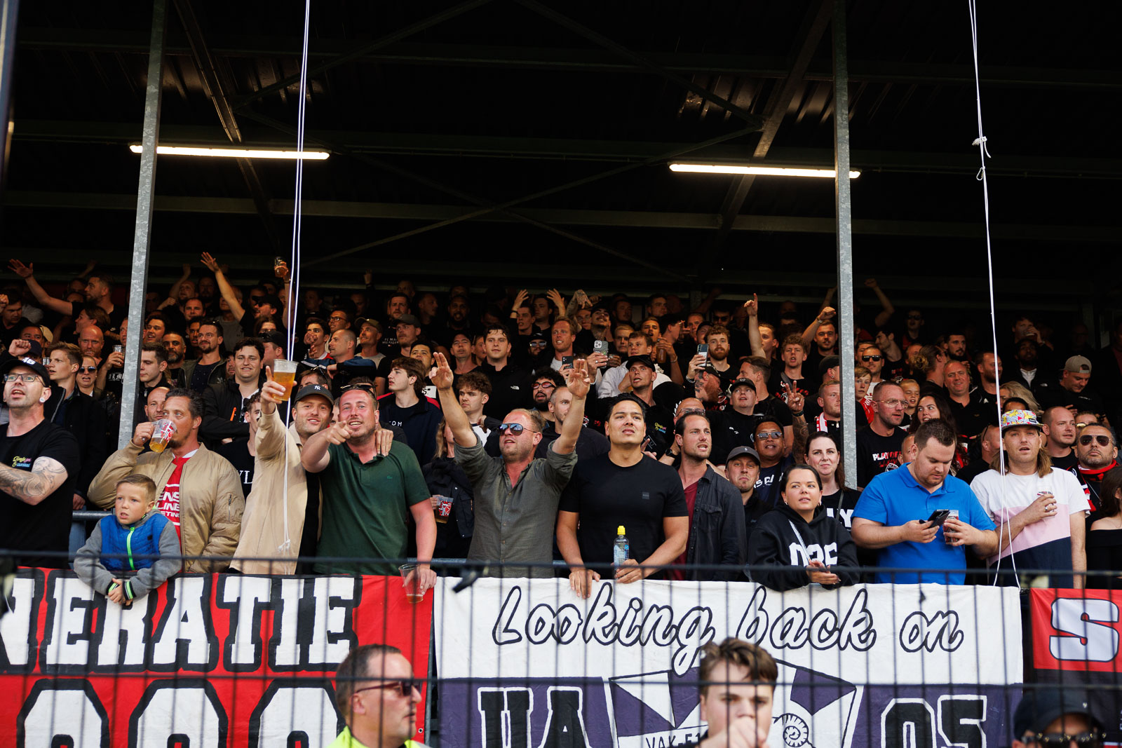 Almere City FC uitverkocht; voorlopig geen losse kaartverkoop