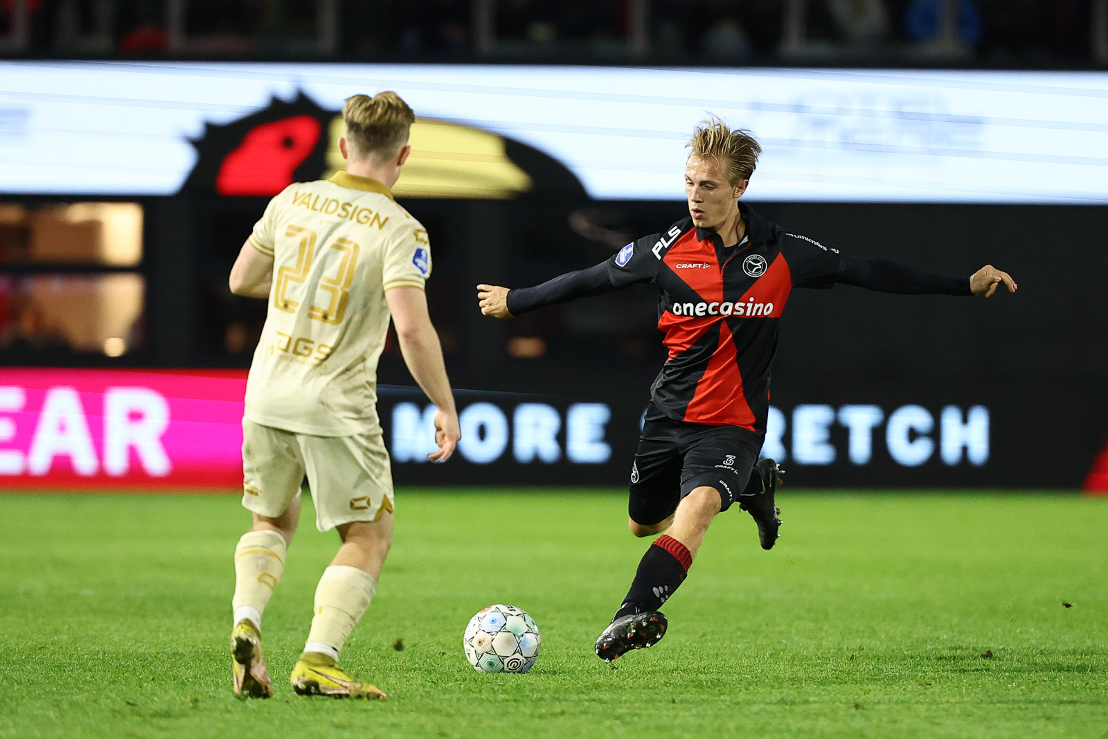 Alles in Butter für Almere City FC