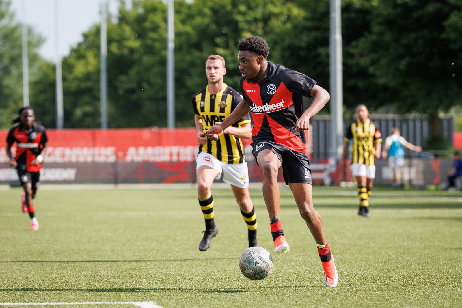 Ook voorbereiding Jong Almere City FC rond