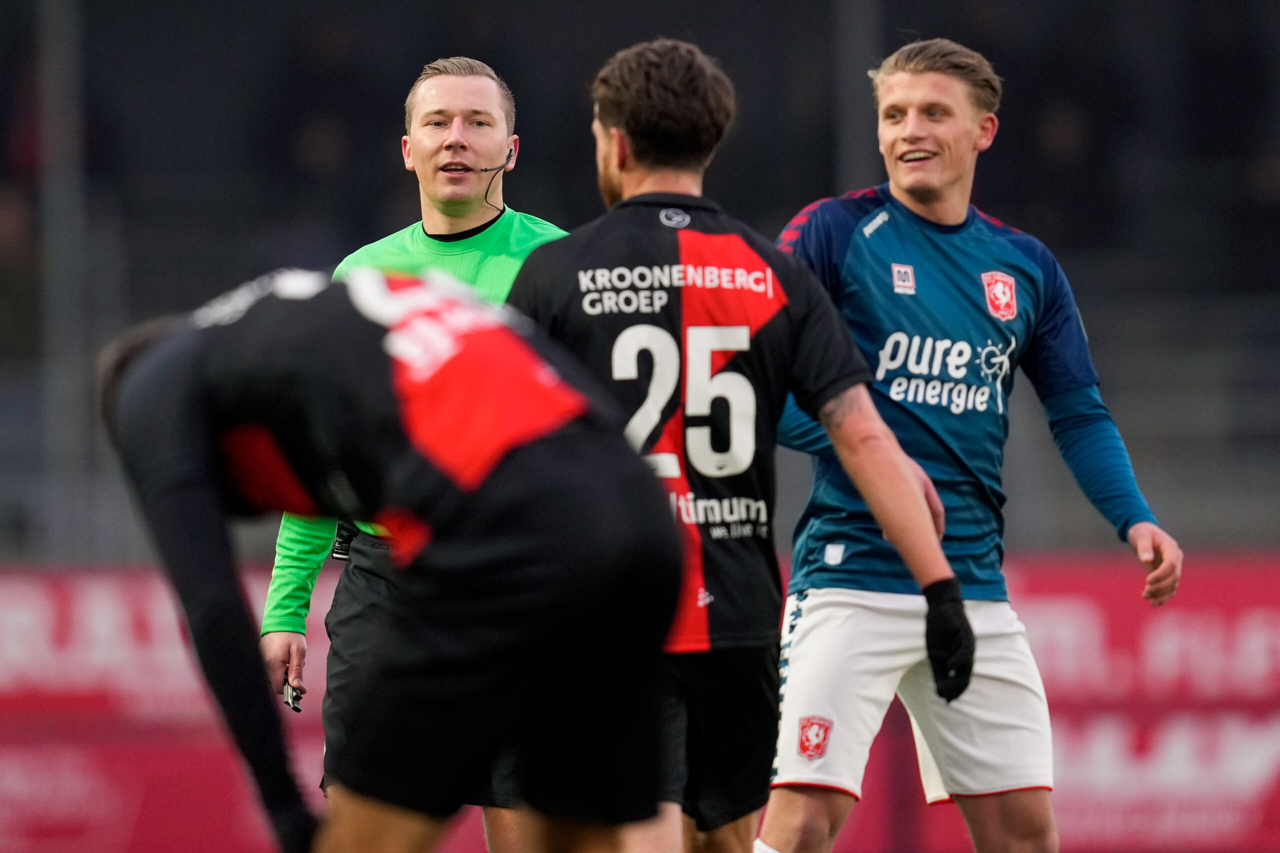 Almere City FC speelt knap gelijk tegen FC Twente