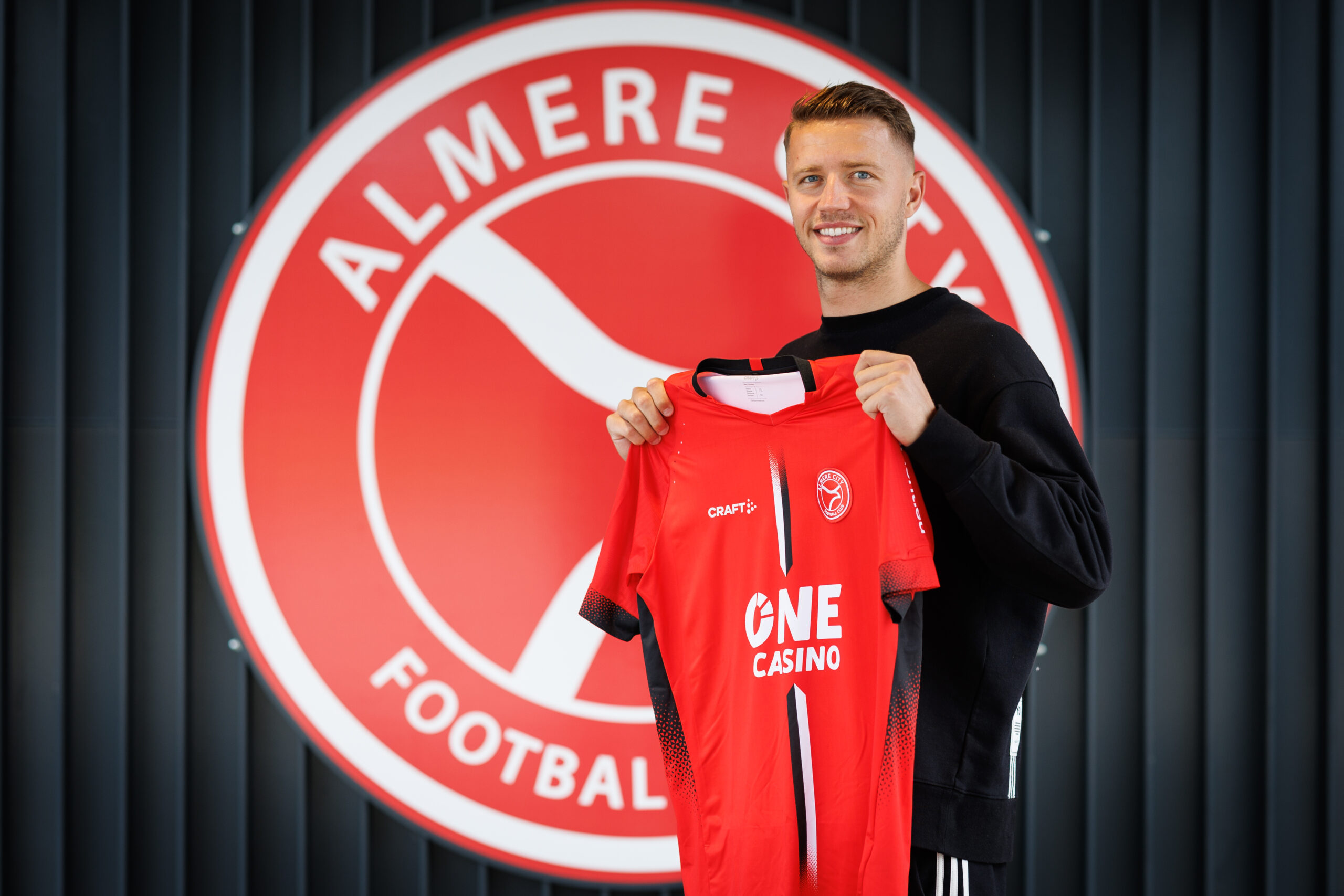 Ervaren Baptiste Guillaume tekent bij Almere City FC