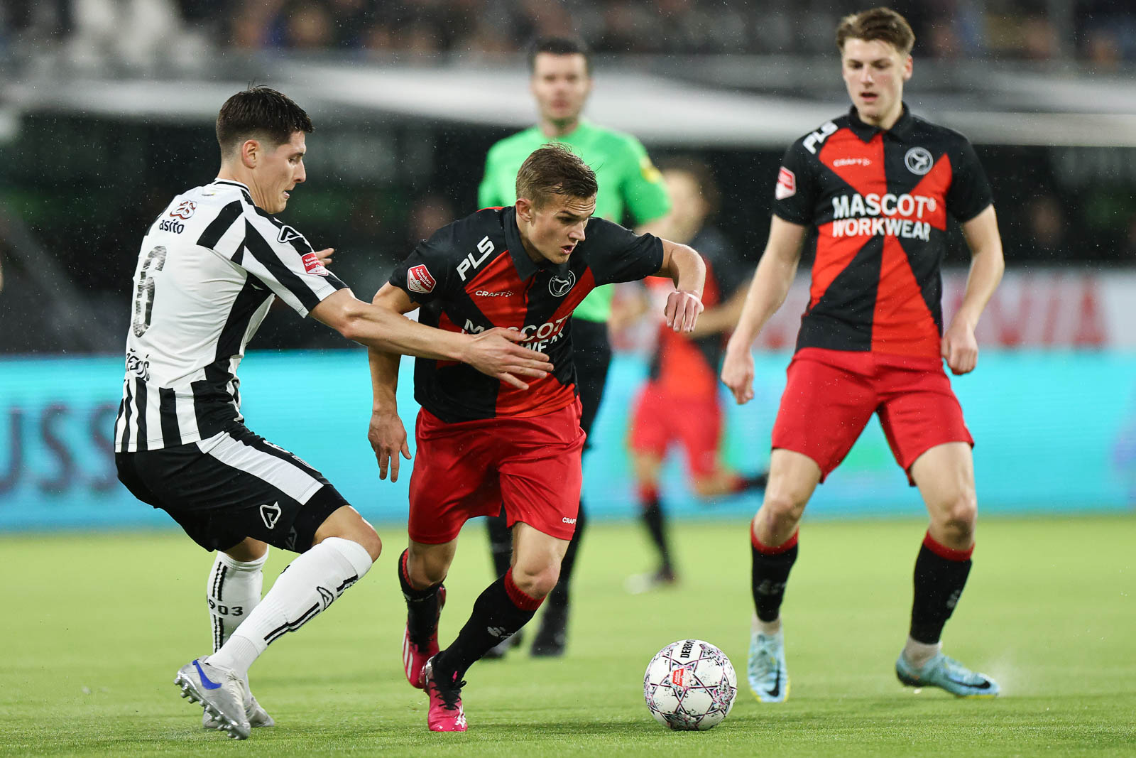 City wil tegen Heracles balans uit lood slaan